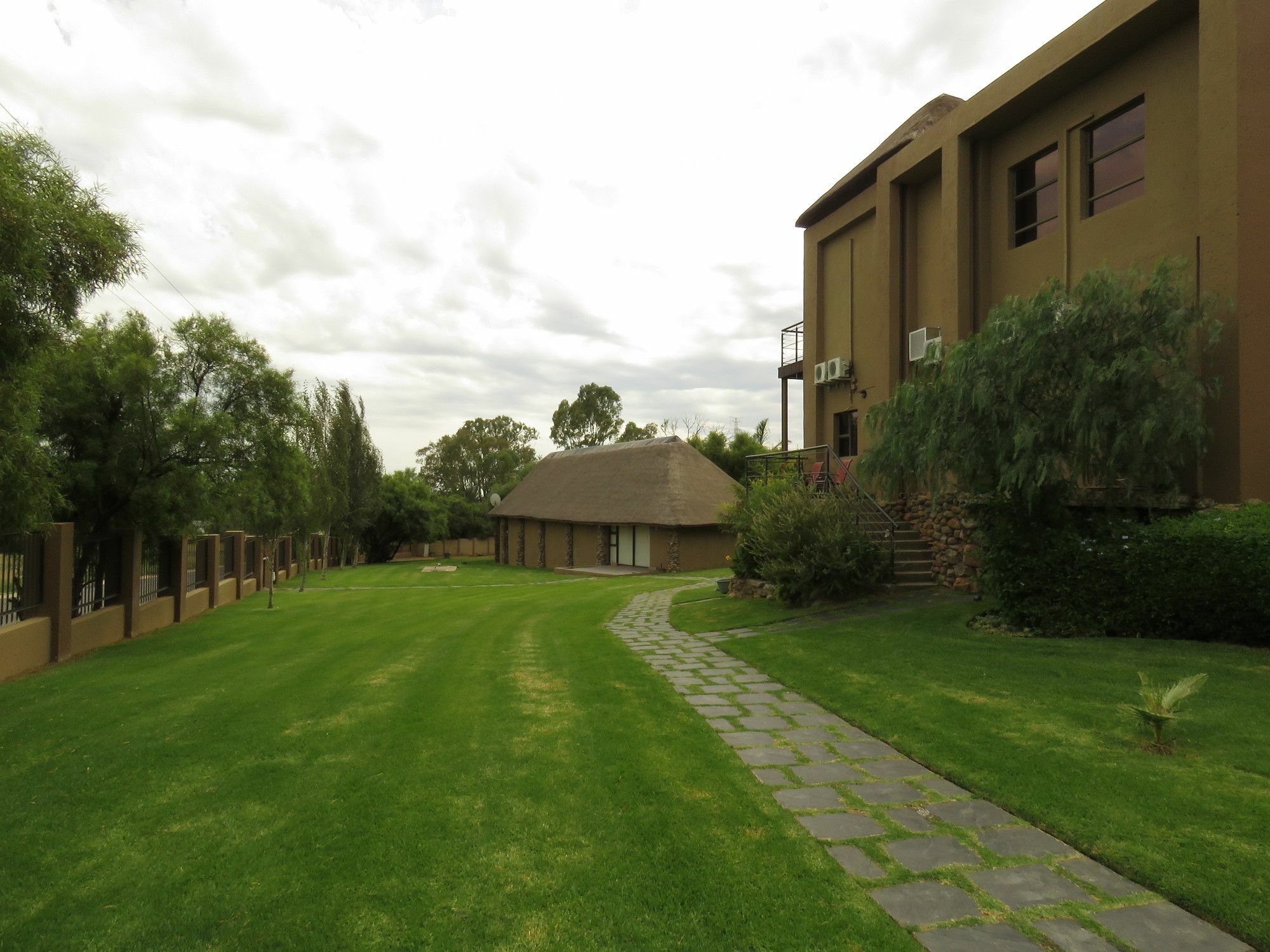 Elrido Guest Lodge Bloemfontein Esterno foto