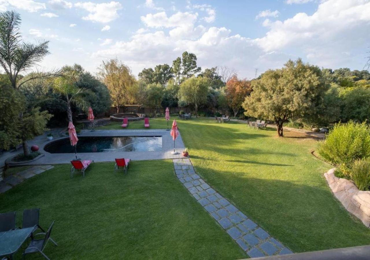 Elrido Guest Lodge Bloemfontein Esterno foto